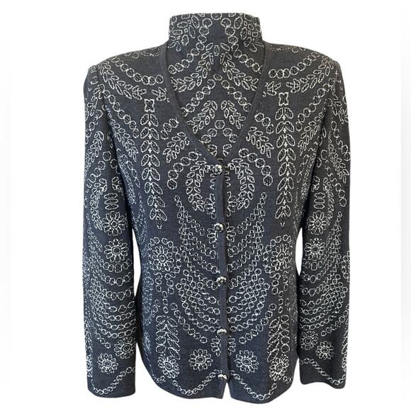 St. John Collection by Marie Gray Sweater and Tank Top Set Gray Metallic- S/4 - Picture 1 of 13